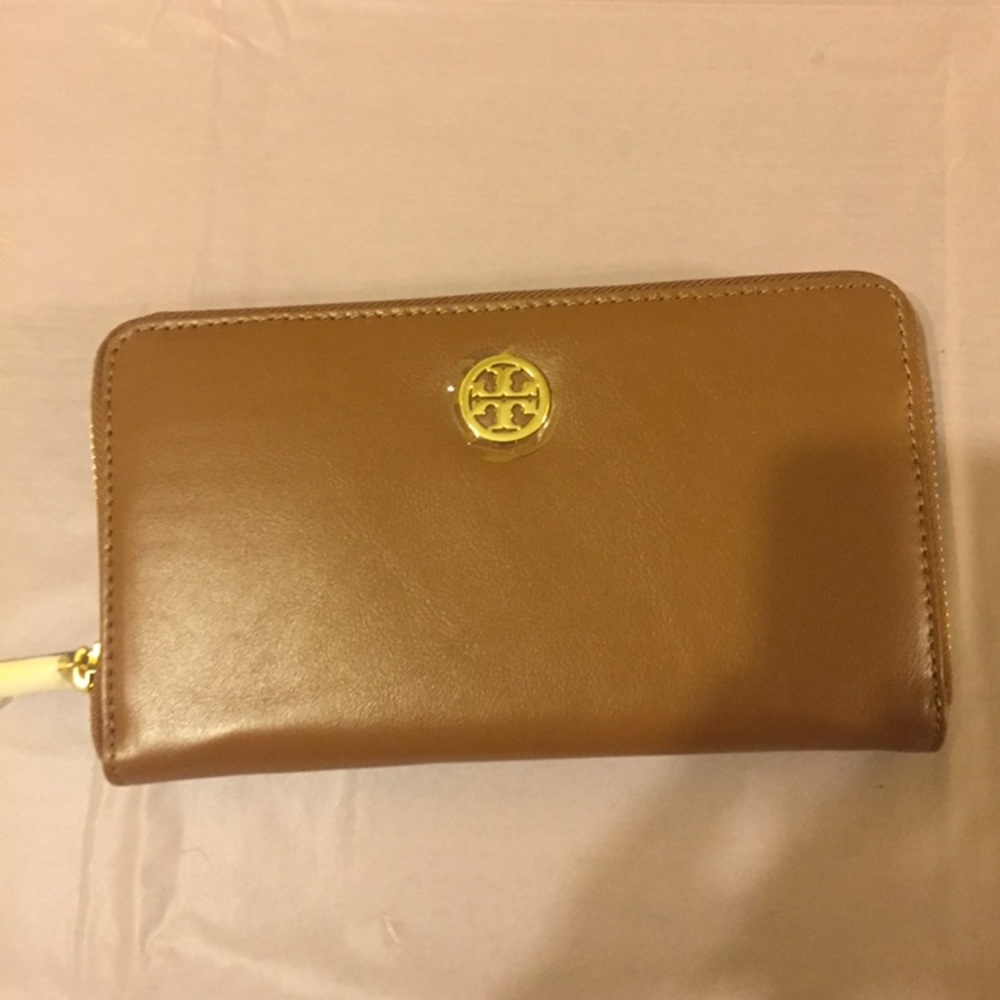 Tory Burch Wallet